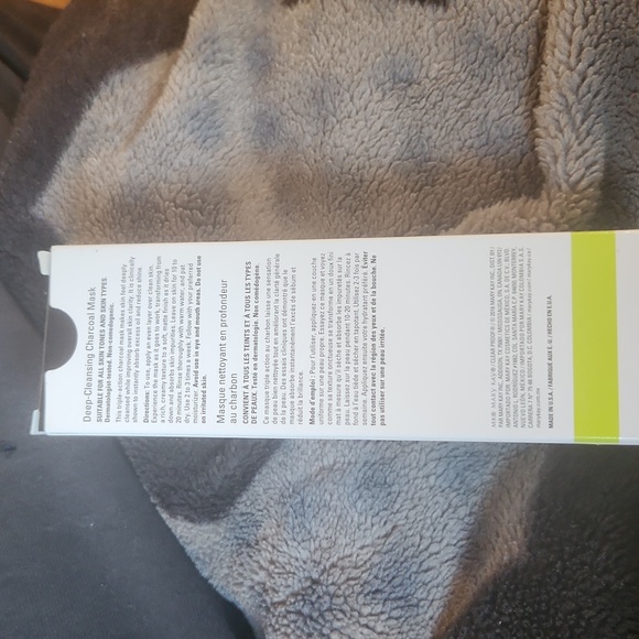Mary Kay Charcoal Mask. Brand new. Pore reducer. Cleans up skin. Awesome product - Picture 2 of 3